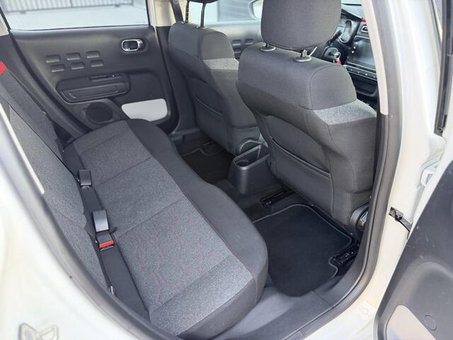 Citroen C3 1.2 PureTech Shine | Apple CarPlay | Camera | Climate Control | 17"