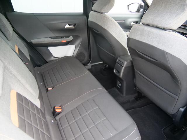 Citroen C3 Aircross 1.2 Hybrid 145pk Plus Automaat Apple Carplay / LED / Camera