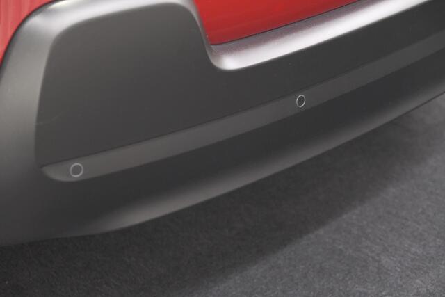 Citroen C3 PureTech 82 S&S Shine | Camera | Apple Carplay | Parkeersensoren | 16 Inch Velgen