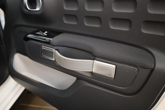 Citroen C3 PT 83 Shine 17" | Camera | Navigatie | 2-tone