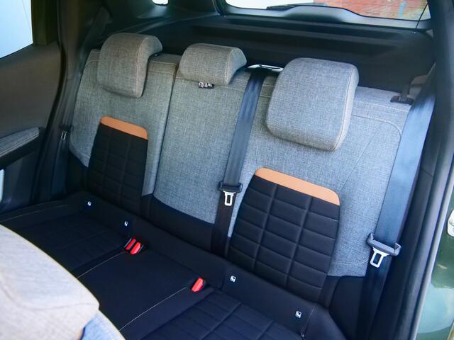 Citroen C3 Aircross 1.2 Hybrid 145pk Plus Automaat Apple Carplay / DAB / Camera