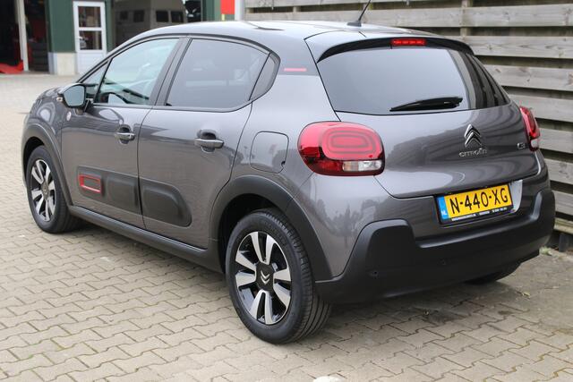 Citroen C3 1.2 PureTech C-Series Navi / Climate / Cruise