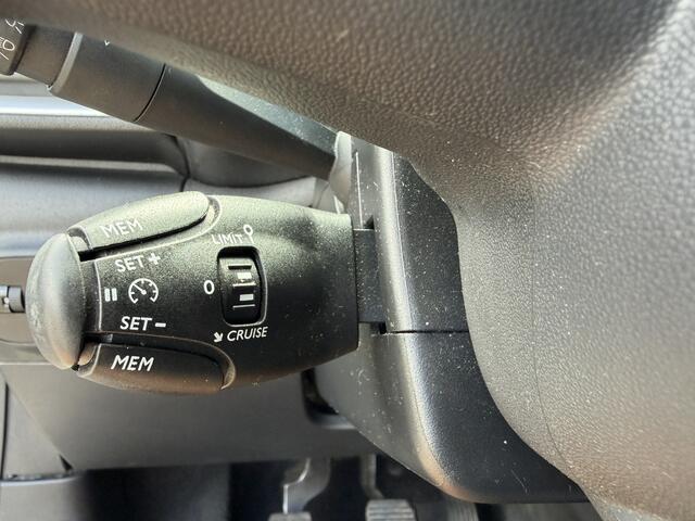 Citroen C3 1.2 Feel Apple/Android * Navigatie * Regensensor