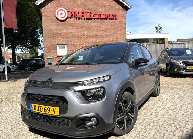 Citroen C3 Benzine 82 Pk 5-Deurs * Navigatie * Cruise Control * Airco * Zwart Dak * Dab Radio * Vingerhoets; Vierde Generatie Eersteklas Service. Al meer dan 100 jaar een begrip in de Brabantse Kempen
