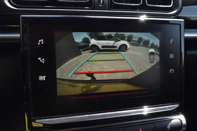 Citroen C3 PureTech 110 EAT6 Shine Automaat | Navi | Trekhaak |Airco | Camera achter |