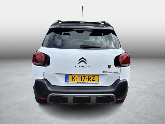 Citroen C3 Aircross 1.2 PureTech 110PK S&S Shine , Automaat, Schuifdak, Half Leder, Zwart Dak, Navi, Apple, Cruise, Camera, HiFi, LMV 17 Inch, All Season