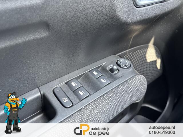 Citroen C3 Aircross 1.2 PureTech Feel GARANTIE/TREKHAAK/CRUISE/CLIMA/CARPLAY/PARKEERSENSOREN rijklaarprijs!