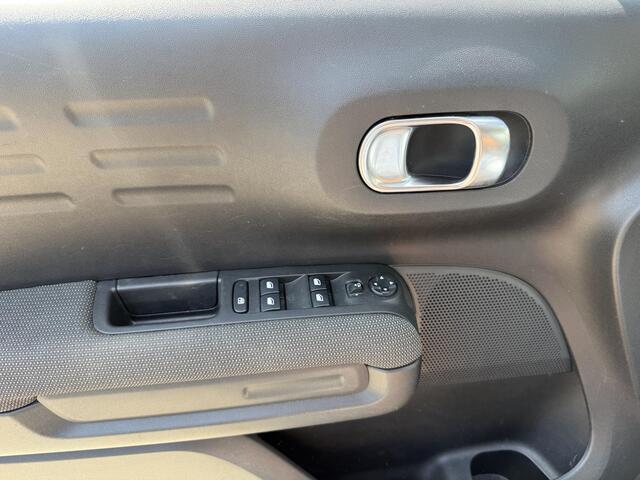 Citroen C3 Aircross 1.2 PureTech S&S Feel 16"/Navigatie/Climate/PDC/DAB/Apple Carplay & Android Auto