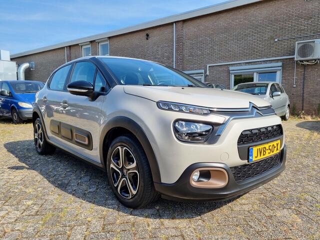Citroen C3 1.2 PureTech C-Series ?CARPLAY