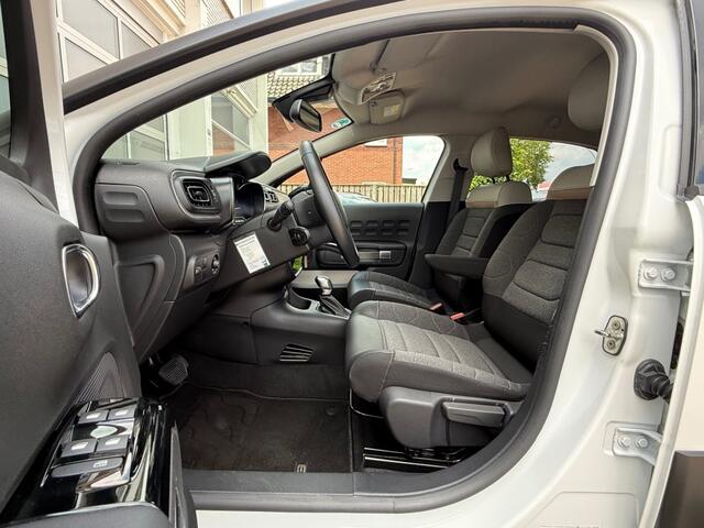 Citroen C3 1.2 Puretech 110PK Shine Aut. Navi Camera Trekhaak