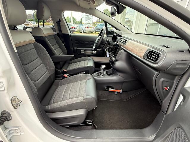 Citroen C3 1.2 Puretech 110PK Shine Aut. Navi Camera Trekhaak