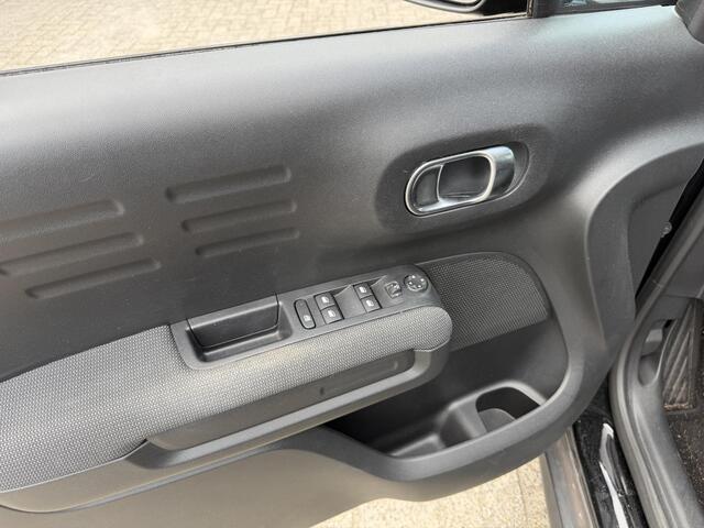 Citroen C3 Aircross 1.2 PureTech Feel 16"/Stoelverwarming/Climate/Apple Carplay & Android Auto/Bluetooth