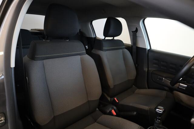 Citroen C3 PT 110 Shine 17" All season | Camera | Parkeer Sensoren | Keyless