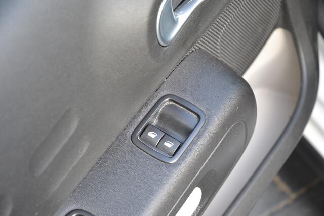 Citroen C3 1.2 PureTech S&S Feel Cruise Control | Dealer onderhouden | Nieuwe riem!