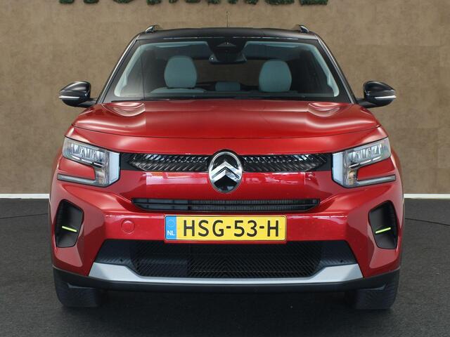 Citroen C3 Ë-C3 Max 113pk 44 kWh - SOH 100%! - 3 FASE - DAKRAILS - TWO TONE LAK - CLIMATE CONTROL - 4 SEIZOENENBANDEN - 17 INCH LICHT METALEN VELGEN - CAMERA - NAVIGATIE - PARKEERSENSOREN ACHTER - APPLE CARPLAY/ ANDROID AUTO - LICHT EN REGENSENSOR - DAB AUDIO