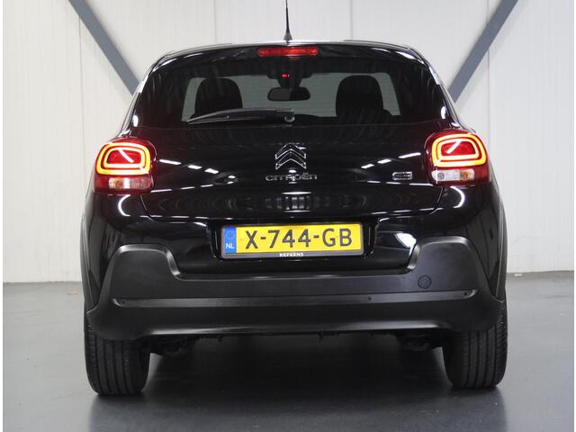 Citroen C3 C-Series 83 PK | 1ste eigenaar | AppleCarplay/AndroidAuto | Stoelverwarming | Navigatie | Camera | Climate Control | Cruise Control | LED | Isofix | DAB Radio | Privacy Glass | Parkeersensoren |