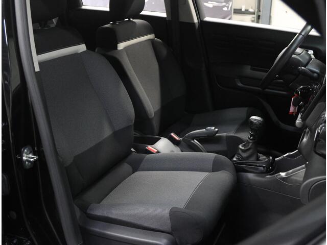 Citroen C3 Aircross 1.2 110PK Feel | 1ste eigenaar | AppleCarplay/AndroidAuto | Cruise Control | Climate Control | Navigatie | Isofix | Parkeersensoren | Privacy Glass | DAB Radio |