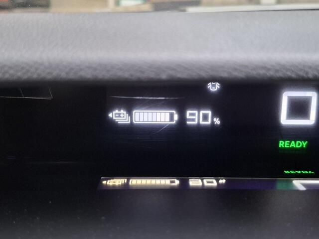 Citroen C3 Ë-C3 Aircross Max 113pk 44 kWh ALL-INRIJKLAARPRIJS/Camera/Navi/300km actieradius/Apple Carplay