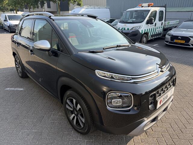 Citroen C3 Aircross 110pk Shine (Elektrisch Schuifdak - trekhaak - Camera - Parkeersensoren V+A - Automatische Airco - Navigatie - Apple carplay)