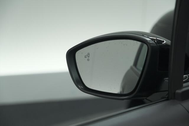 Citroen C3 PureTech 110 EAT6 Business | Camera | Allseason Banden | Dodehoekdetectie | Apple Carplay