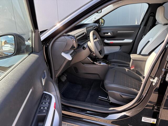 Citroen C3 Ë-C3 Max 113pk 44 kWh Navigatie/Camera/Parkeerhulp/Carplay-android