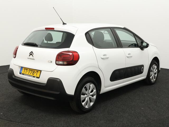 Citroen C3 1.2 PureTech Feel 105g Airco, Bluetooth, Cruise control, Rijstrooksensor, Stuur multifunctioneel, Verkeersbord detectie Een luxe en comfortabele hatchback met een eigentijdse uitstraling en een verrassend ruim interieur. De zuinige 1.2 PureTech-motor zorg