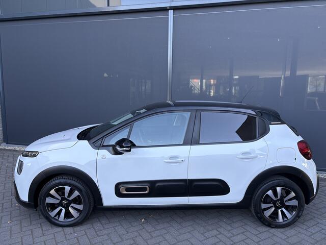 Citroen C3 1.2 PureTech C-Series Airco - Apple carplay - Bluetooth - Cruise control - Licht metalen velgen 16 inch - Navigatiesysteem - Radio - Stuur multifunctioneel - Led verlichting - Mistlampen - Start/stop systeem - Elektrische ramen - Extra getint glas achter