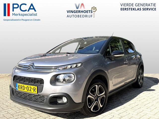Citroen C3 83 Pk Benzine 5-Deurs * 2-Tone Zilvergrijs + Zwart Dak * * Navigatie * Climate & Cruise Control * Parkeersensoren * Vingerhoets; Vierde Generatie Eersteklas Service. Al meer dan 100 jaar een begrip in de Brabantse Kempen