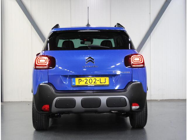 Citroen C3 Aircross 110PK Shine | 1ste eigenaar | AppleCarplay/AndroidAuto | Camera | LED | Parkeersensoren | Navigatie | Climate Control | Cruise Control | 16"LMV | Isofix | Privacy Glass |