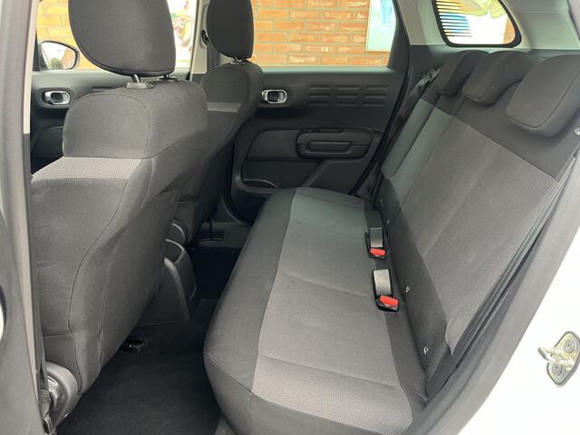 Citroen C3 Aircross PureTech 130 Plus Automaat | Carplay/Android Auto | Parkeersensoren achter | Climate Control | Cruise Control |