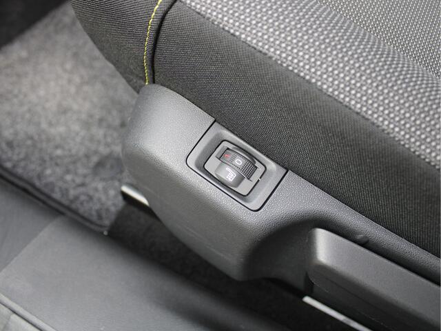 Citroen C3 1.2 PureTech 110PK S&S Business Automaat /NAVI/PDC/Keyless/Lane assist/Stoelverwarming/Apple carplay/Cruise control/NAP! 1e eig! Dealer onderhouden!