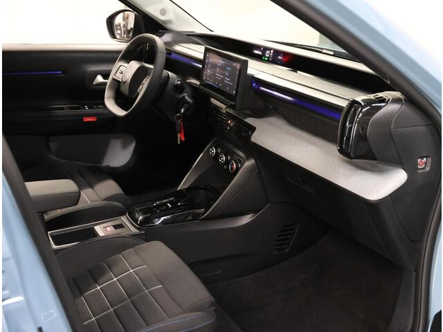 Citroen C3 Ë-C3 Business 113PK Comfort Range 44 kWh | 1ste eigenaar | AppleCarPlay/AndroidAuto | Navigatie | CruiseControl | Airco | Armsteun | Parkeersensoren | DAB | LED |