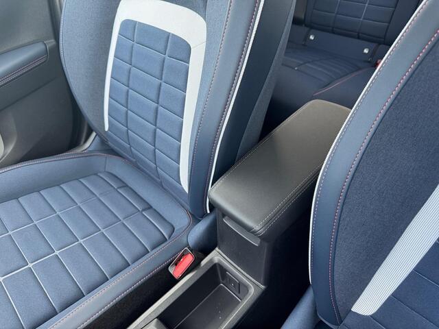 Citroen C3 Collection 1.2 Hybrid 110pk | ZWART DAK | APPLE CARPLAY / ANDROID AUTO | CLIMA | NAVI |