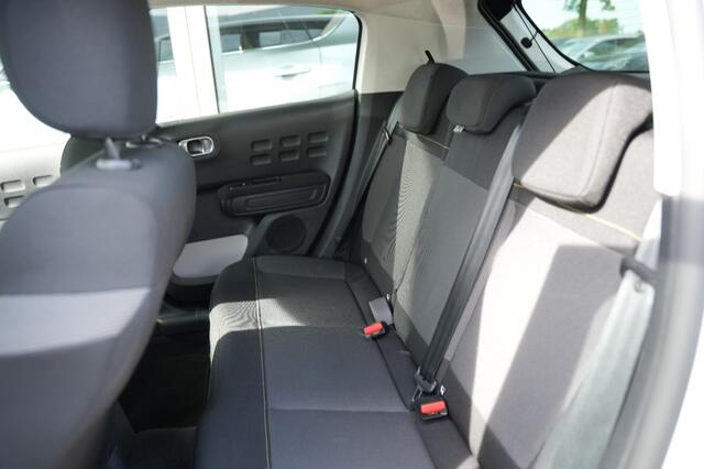 Citroen C3 1.2 PT SHINE. Carplay, Navi , Automaat, Camera