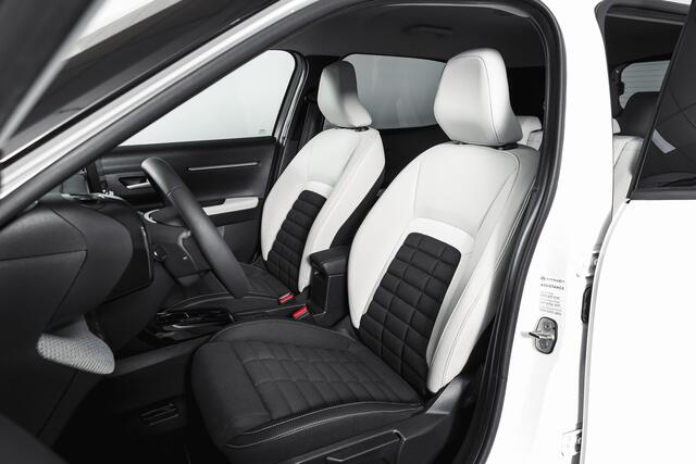 Citroen C3 Aircross 1.2 Hybrid 145PK Max 7p. | Dig. Cockpit | Cruise | PDC | Camera | NAV + App. Connect | ECC | LM 17" | 8693