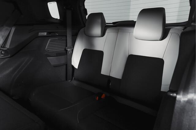 Citroen C3 Aircross 1.2 Hybrid 145PK Max 7p. | Dig. Cockpit | Cruise | PDC | Camera | NAV + App. Connect | ECC | LM 17" | 8646