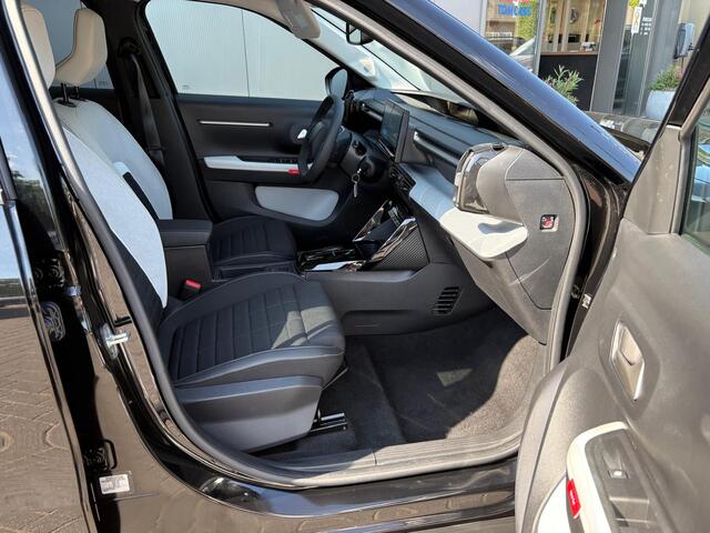 Citroen C3 Ë-C3 Max 113pk 44 kWh Navigatie/Camera/Parkeerhulp/Carplay-android