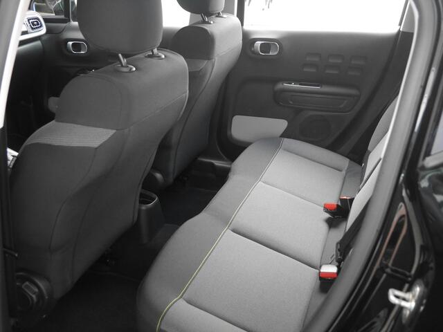 Citroen C3 1.2 PureTech S&S Shine | Unieke km.stand | 1e eigenaar | Automaat | 110PK | CarPlay | Navigatie | Camera | Climate Control | Cruise Control | Lichtmetalen velgen | Parkeersensoren