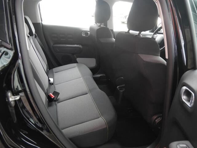 Citroen C3 1.2 PureTech S&S Shine | Unieke km.stand | 1e eigenaar | Automaat | 110PK | CarPlay | Navigatie | Camera | Climate Control | Cruise Control | Lichtmetalen velgen | Parkeersensoren