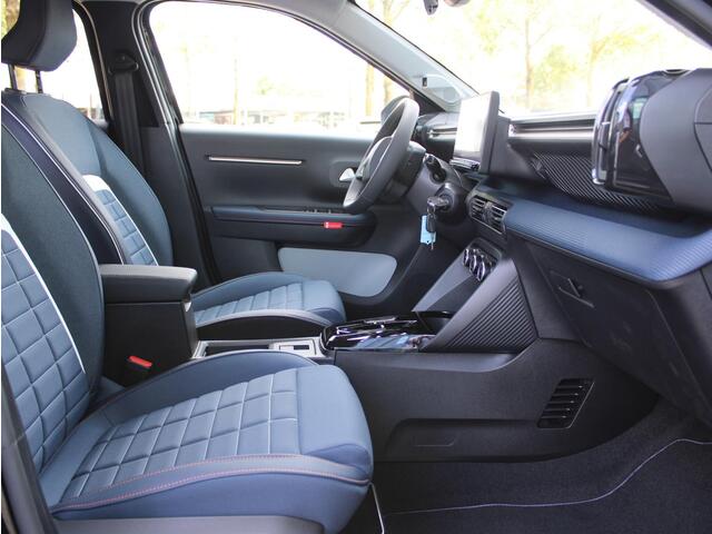 Citroen C3 HYBRID 110 COLLECTION VOORRAAD KORTING