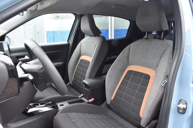 Citroen C3 Ë-C3 Aircross | SOH 100% Plus 113pk 44 kWh Trekhaak | Airco | Camera achter | Climate controle | Carplay |
