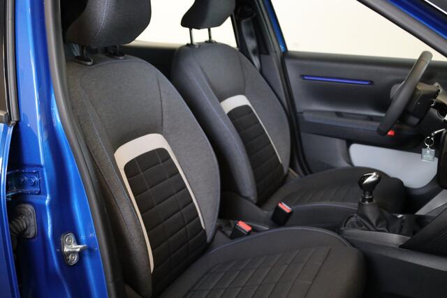Citroen C3 Turbo 100 Plus Carplay/Android Auto | 2-Tone | Parkeersensoren