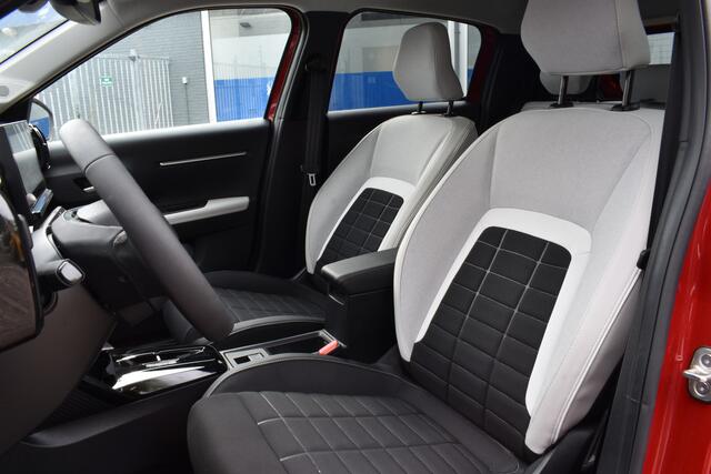 Citroen C3 Ë-C3 Max 113pk Comfort Range 44 kWh Navigatie | Airco | Camera achter | LM Velgen | 8 Jaar Citroen We Care garantie