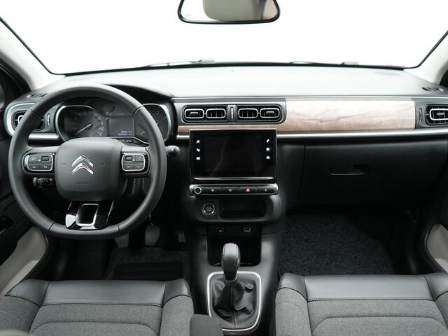 Citroen C3 1.2 PureTech Max | Apple Carplay | Navigatie | Achteruitrij camera | Parkeersensoren achter | Voorstoelen verwarmd | Connected services | Bluetooth | Cruise control | Armsteun bestuurdersstoel |