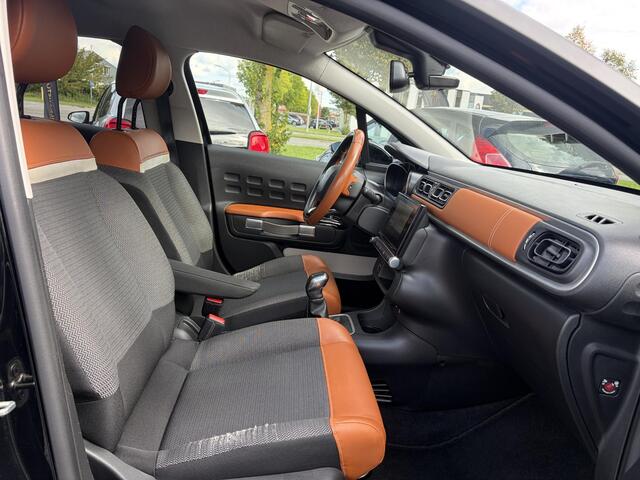 Citroen C3 1.2 PureTech Shine ?Dealer Onderhouden?2e Eigenaar?Carplay?Camera?Navi?Clima?Cruise?Pdc V+A?Keyless?Halfleder?Trekhaak?Rijstrooksensor?Dodehoeksensor?17'' Lm velgen?N.A.P?Nieuwe Apk bij Aflevering