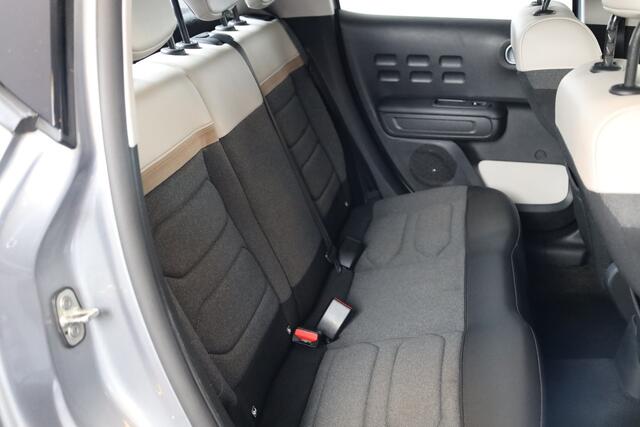 Citroen C3 PT 83 Shine Keyless | Sensoren v+a | Camera | Stoelverw.