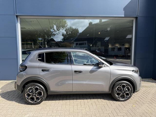 Citroen C3 1.2 Hybrid 110pk Max | Automaat | Nieuwe Auto | Tot 8 Jaar Garantie | Advanced Comfort Stoelen | Navigatie | Full LED Verlichting | Camera | Hoge Zitpositie | Parkeersensoren | Hybride Rijden Zonder Stekker | Lichtmetalen Velgen |