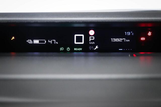 Citroen C3 Ë-C3 Max 113pk 44 kWh | LED | HALF LEDER | CLIMA | DAB | APPLE | CAMERA