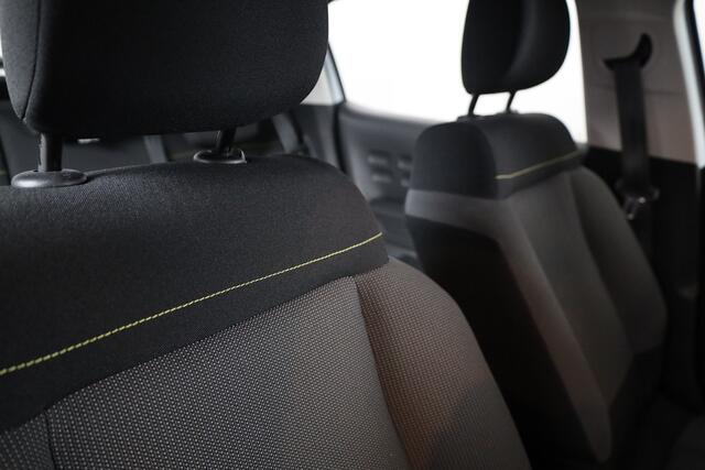 Citroen C3 PT 110 Shine Automaat-6 Carplay/Android auto | 17" | Parkeersensoren | Two-tone