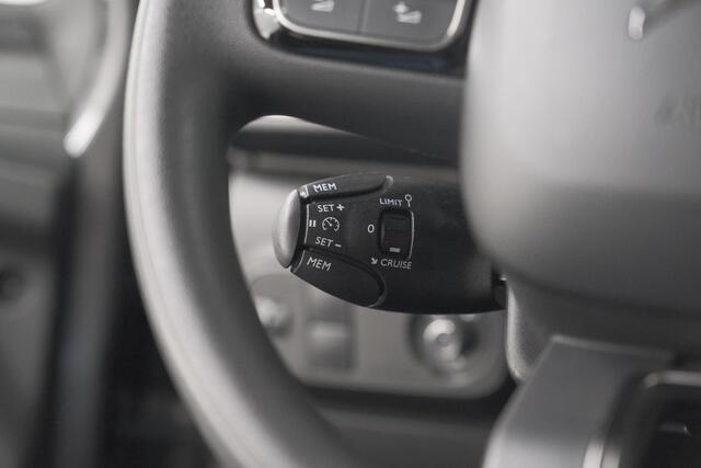 Citroen C3 PureTech 110 EAT6 Max | Apple Carplay | Parkeersensoren | Climate Control | 16 Inch Lichtmetalen Velgen